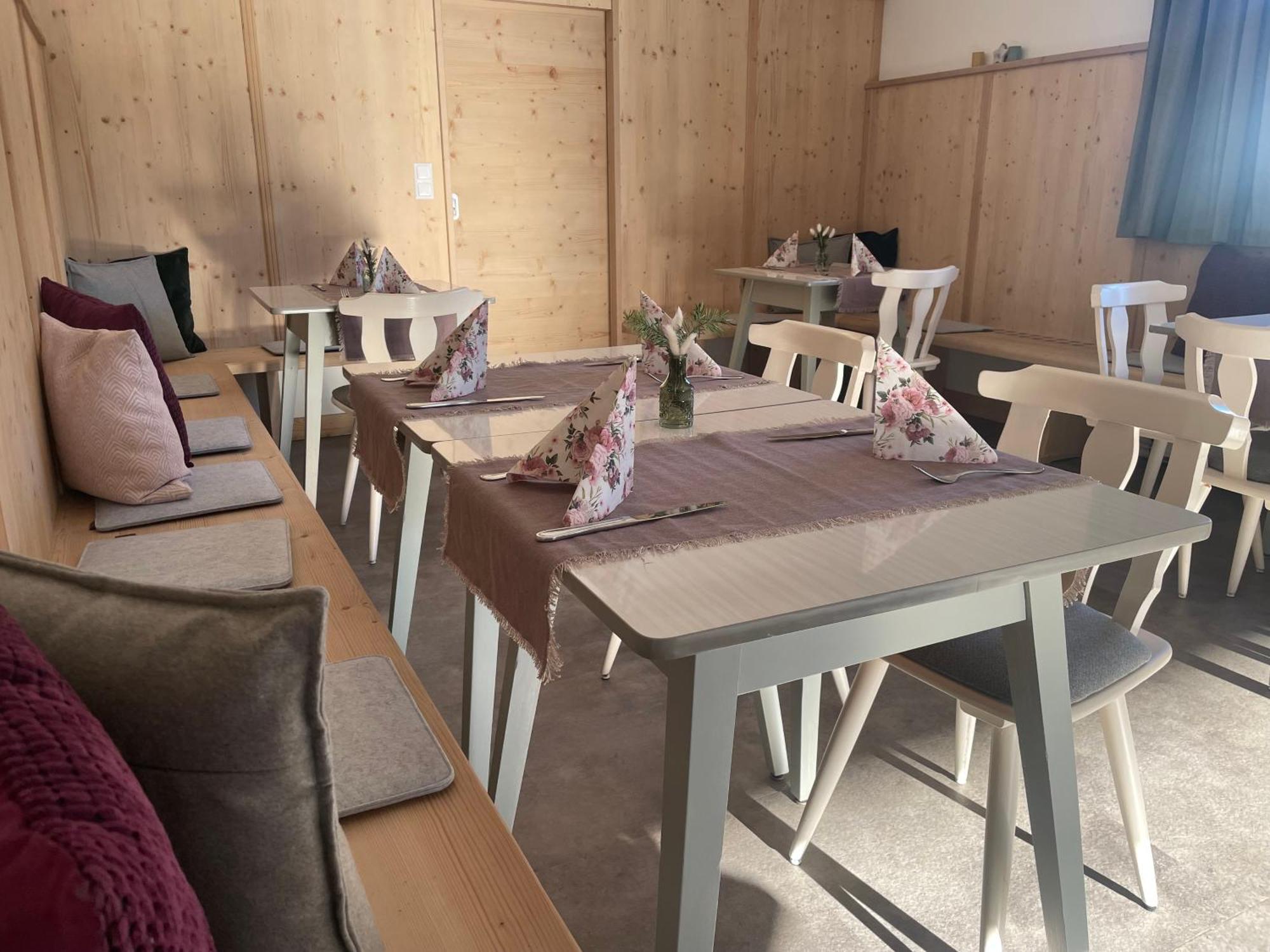 Pension Geissler-Reicher Oberwoelz Stadt Extérieur photo